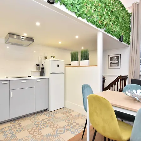 1bdr W Mezzanine - Flandrin Trocadero Apartment