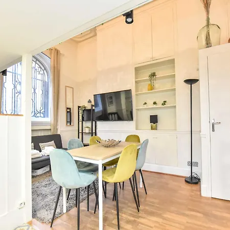 1bdr W Mezzanine - Flandrin Trocadero Apartment Paris